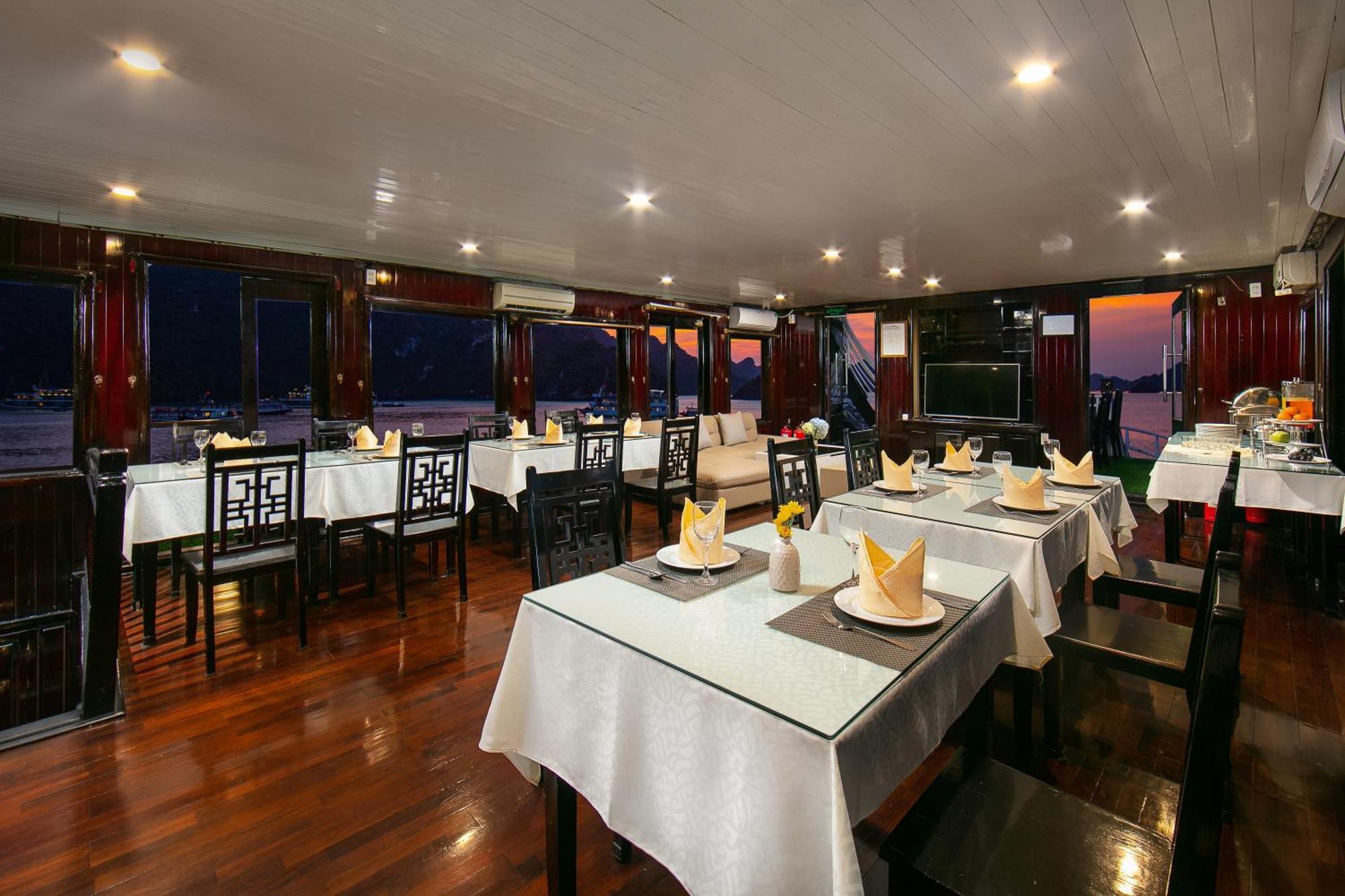 Halong Fantasea Cruise Hotel Ha Long Exterior foto